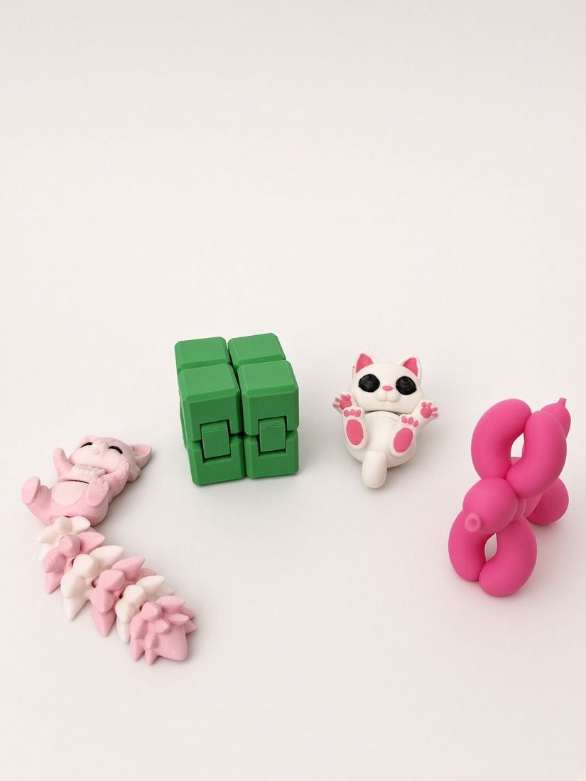 Fidget / Desk Toy Set, Flexi and infinity-cube fidgets